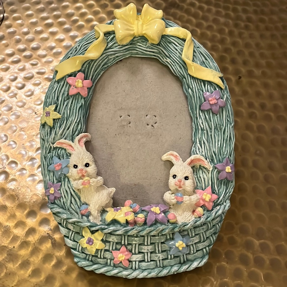 Easter Frame